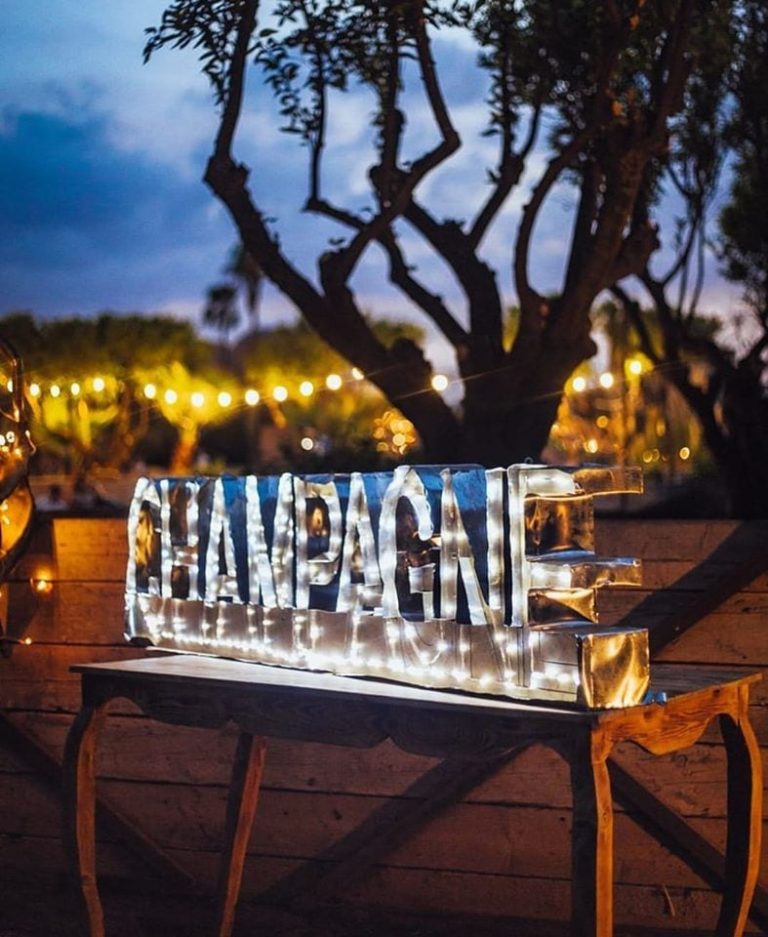 champagne bar oasis festival