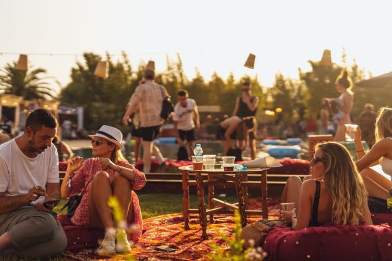 day time oasis festival