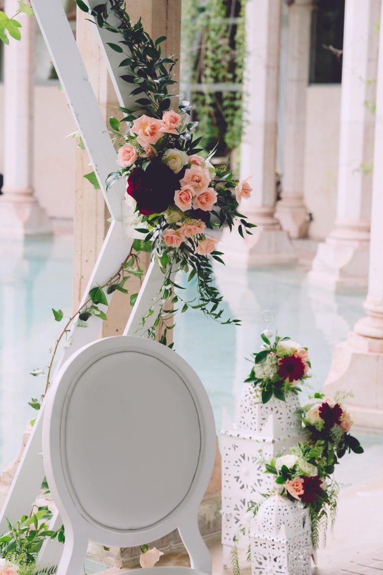 fleurs pour arche ceremony