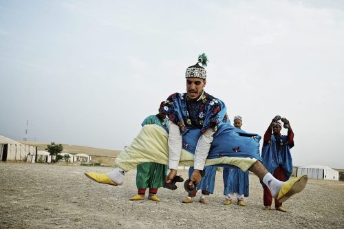 gnawas in the desert