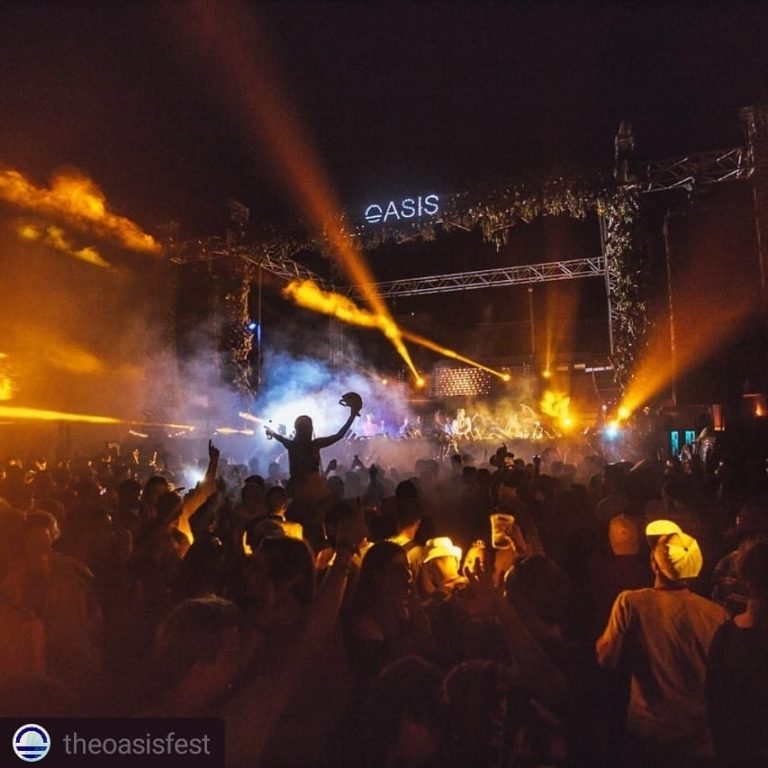 oasis festival main stage