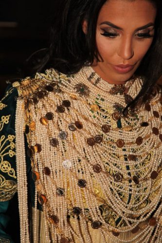 tenue traditionnelle mariage marocain